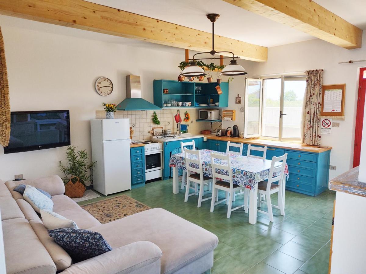 Вилла Casa Di Nelia Baratili San Pietro Экстерьер фото
